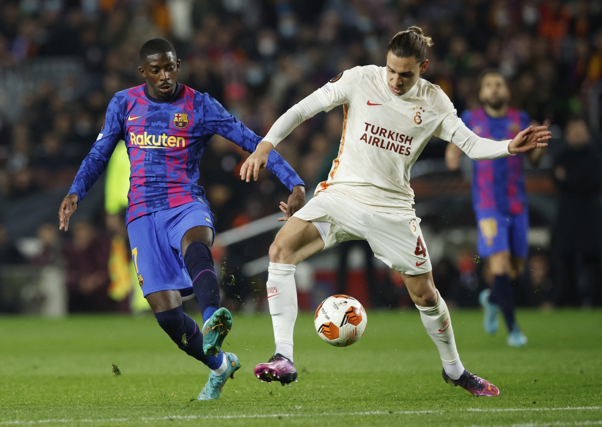 Barca bị Galatasaray cầm hòa 0-0 ngay trên sân Camp Nou. (Ảnh: Reuters).