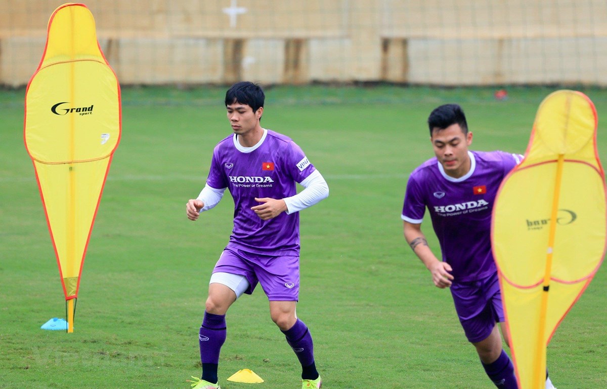 Đội tuyển Việt Nam đối mặt bài toàn khó về lực lượng trước trận gặp Oman vào ngày 24/3. (Ảnh: PV/Vietnam+)