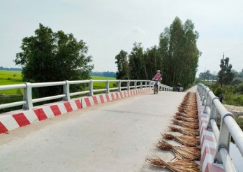 Tân Thành vượt khó, thực hiện thắng lợi các chỉ tiêu phát triển KT - XH Tân Thành vượt khó, thực hiện thắng lợi các chỉ tiêu phát triển KT - XH