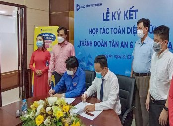 Ký kết hợp tác toàn diện giữa Thành đoàn Tân An và Bảo hiểm Vietinbank