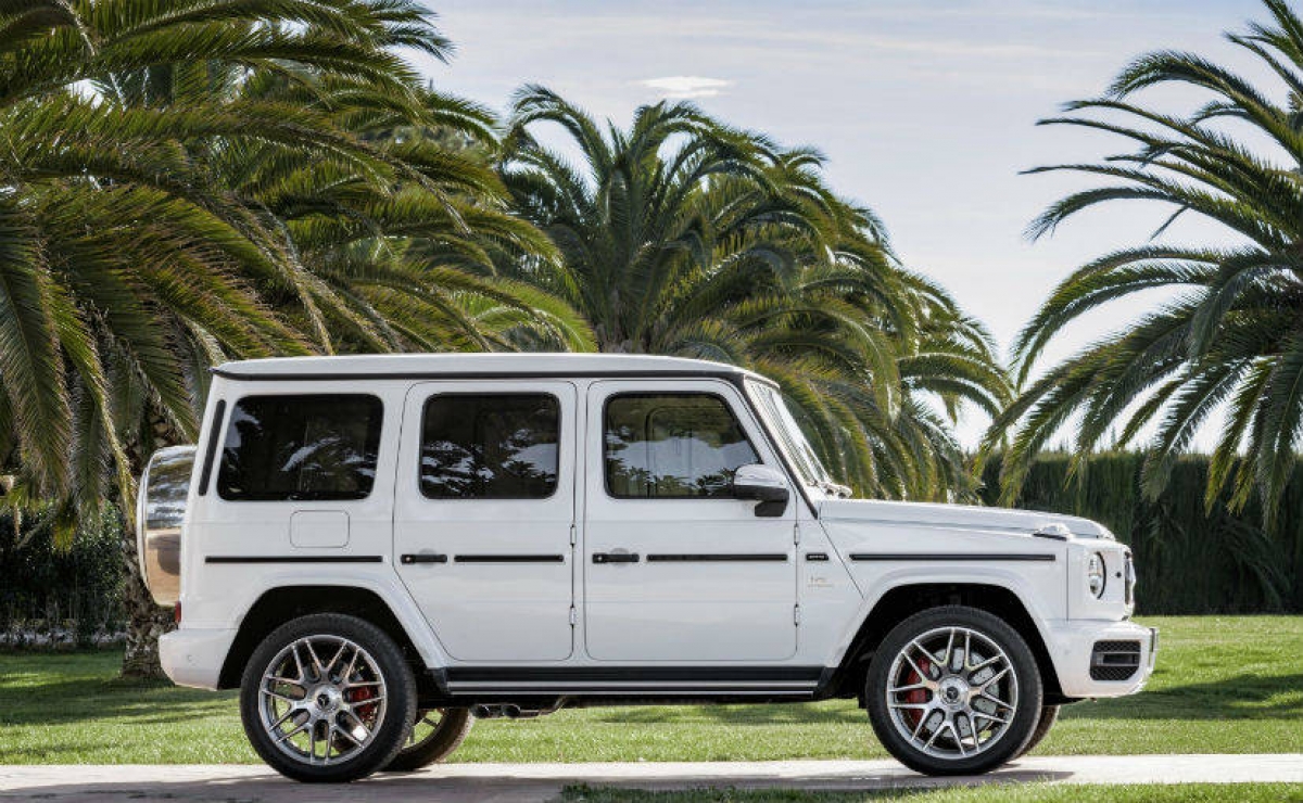 Mercedes-AMG G63 sở hữu kích thước tổng thể chiều dài x rộng x cao tương ứng là 4.763 x 1.855 x 1.938 (mm), chiều dài cơ sở xe đạt 2.850 mm.