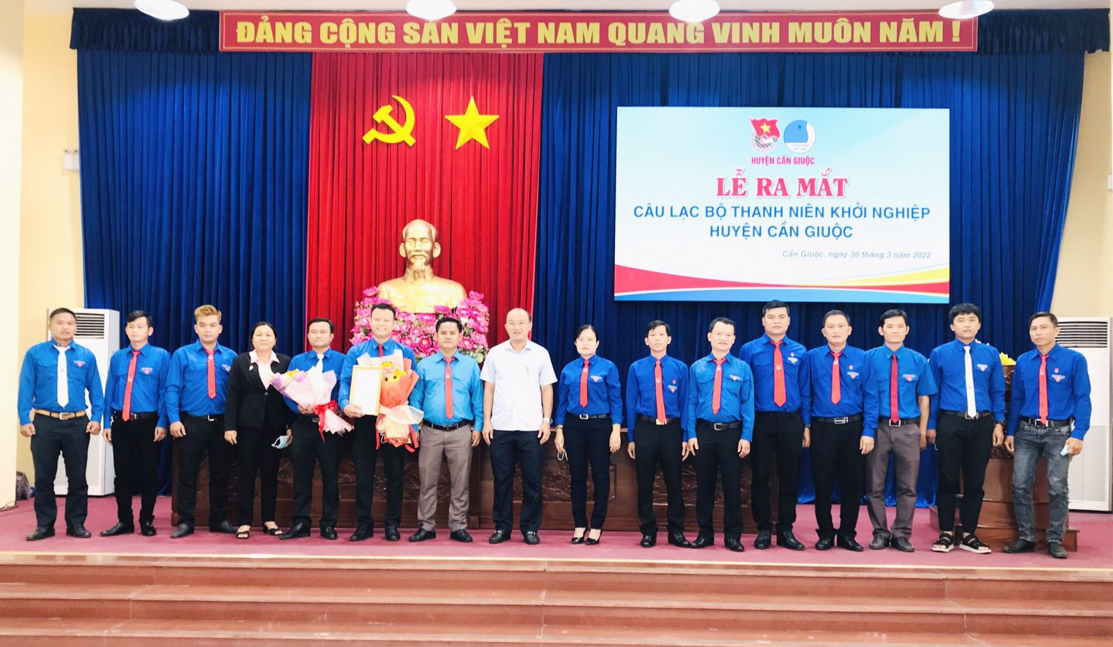 Cần Giuộc tổ chức chương trình gặp gỡ, đối thoại giữa Chủ tịch UBND huyện với thanh niên