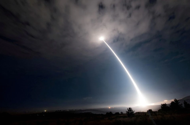 Mỹ thử nghiệm tên lửa đạn đạo xuyên lục địa Minuteman III năm 2017. (Nguồn: Reuters)