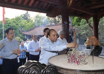 President commemorates legendary ancestors