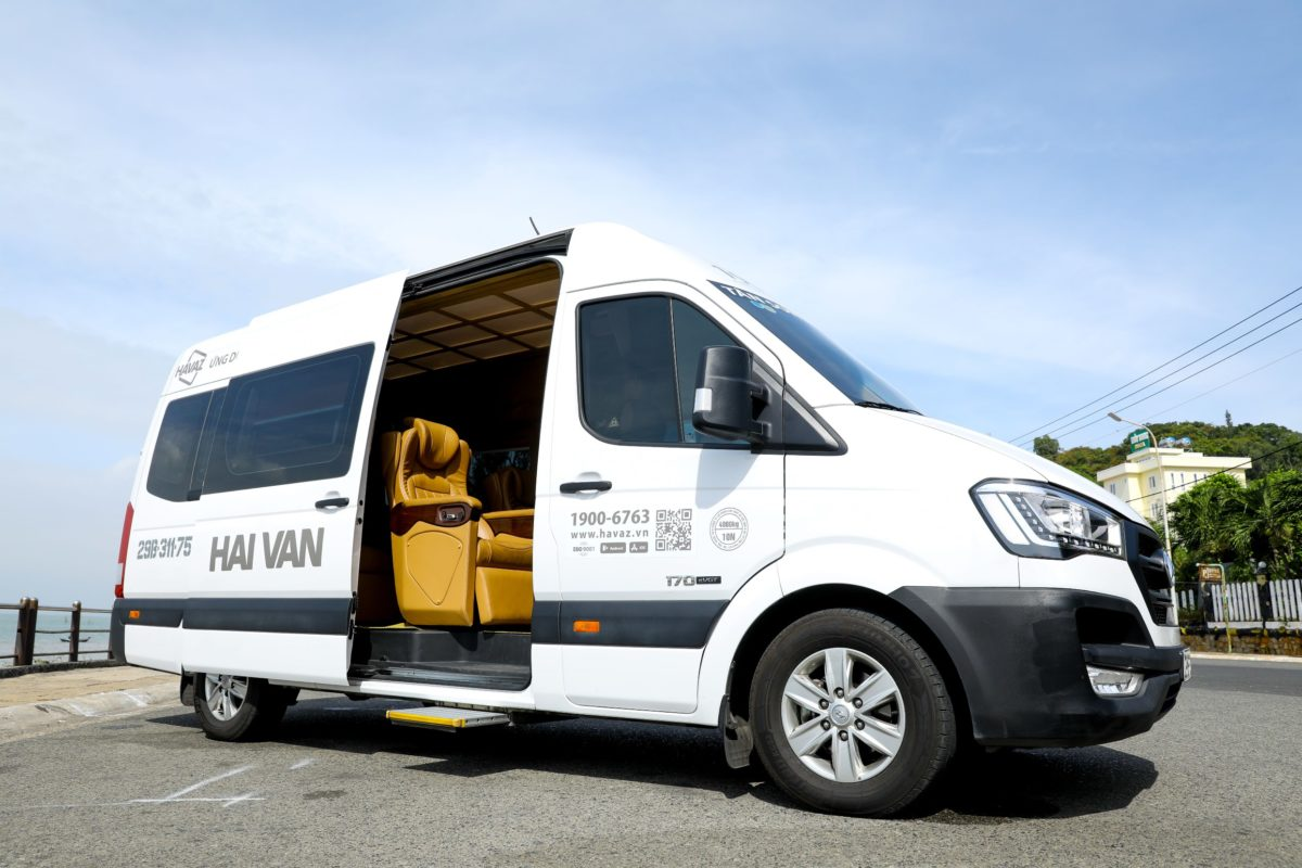 Các hãng xe limousine ngày càng phổ biến, phục vụ mọi tuyến đường