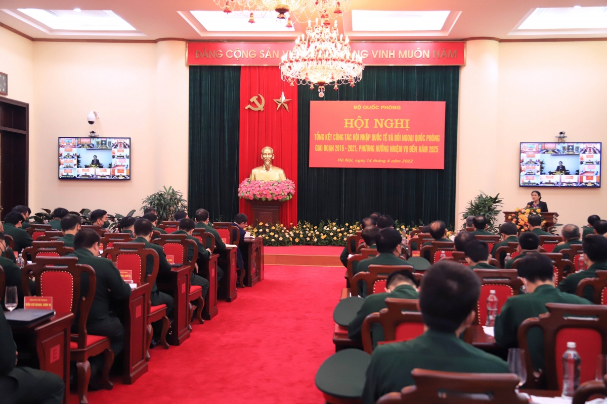 Việt Nam có quan hệ quốc phòng với hơn 100 quốc gia