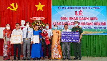 Bình Hòa Trung đón nhận danh hiệu xã văn hóa -  nông thôn mới Bình Hòa Trung đón nhận danh hiệu xã văn hóa -  nông thôn mới