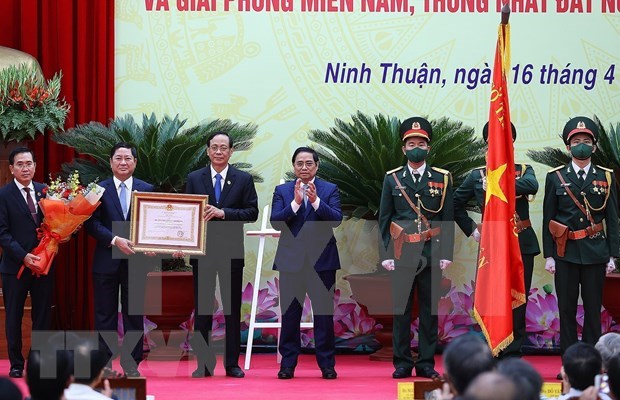 PM wants Ninh Thuan to become major national renewable energy hub