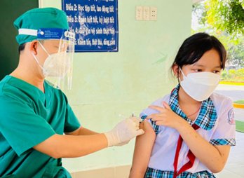 Bảo đảm tiêm vắc-xin phòng Covid-19 cho trẻ 5 - 11 tuổi an toàn, kịp thời
