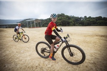 SEA Games 31: Cyclist Dinh Thi Nhu Quynh eyes gold medal