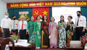 Bà Huỳnh Thị Ất đắc cử chức Chủ tịch Hội Cựu giáo chức huyện Thủ Thừa, nhiệm kỳ 2022 - 2027