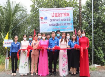 Khánh thành công trình thanh niên Đoạn đường kiểu mẫu Khánh thành công trình thanh niên Đoạn đường kiểu mẫu