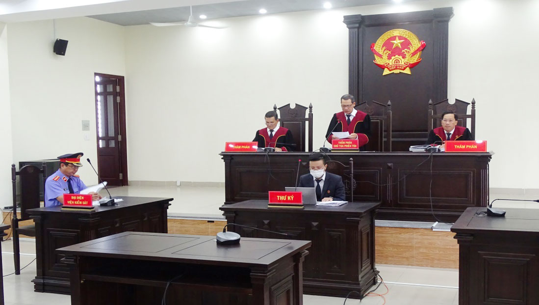Kiểm sát viên tham gia xét xử tại phiên tòa phúc thẩm