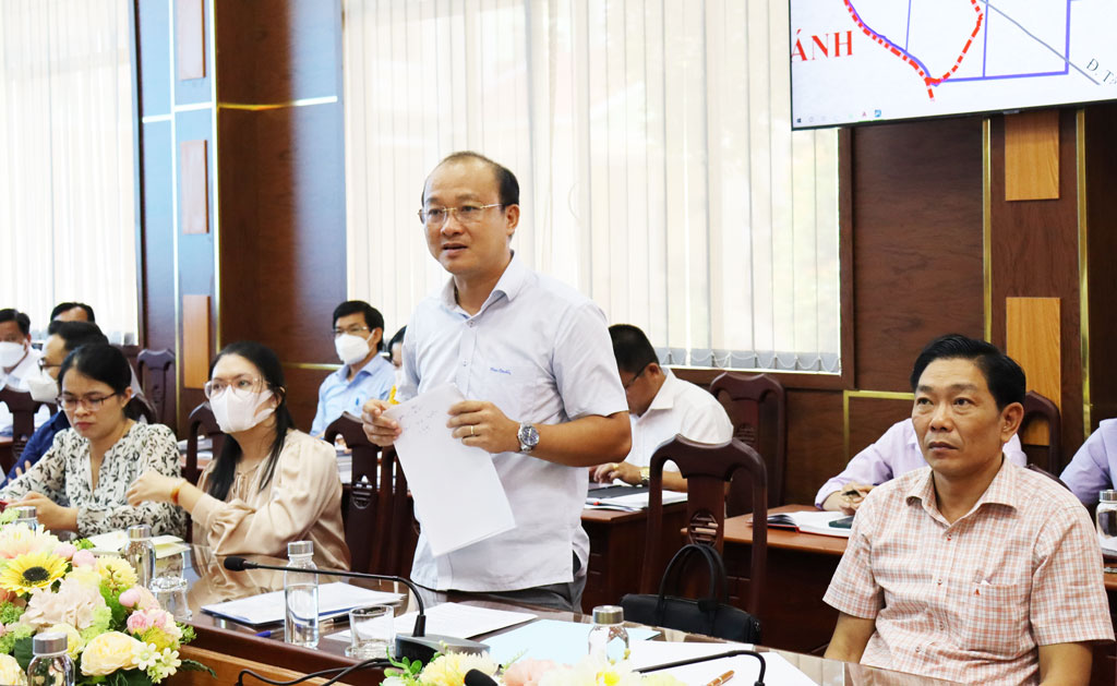 Chủ tịch UBND tỉnh - Nguyễn Văn Út kiểm tra công tác triển khai các dự án tại Cần Giuộc