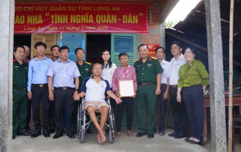 Những ngôi nhà thấm đượm nghĩa tình quân - dân