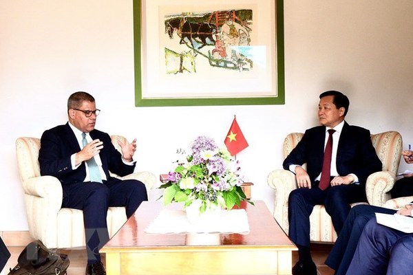 Deputy PM busy on threshold of WEF meeting