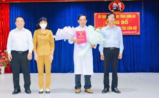 Ông Ngô Thanh Sơn được bổ nhiệm giữ chức vụ Giám đốc Bệnh viện Đa khoa khu vực Cần Giuộc