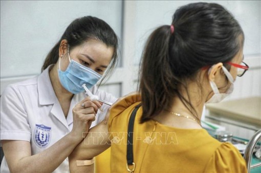 Ngày 24/5, cả nước có 1.323 ca mắc mới Covid-19, không có ca tử vong Ngày 24/5, cả nước có 1.323 ca mắc mới Covid-19, không có ca tử vong