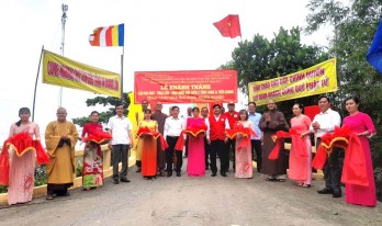 Khánh thành cầu giao thông nông thôn nối liền 2 tỉnh Long An - Tiền Giang Khánh thành cầu giao thông nông thôn nối liền 2 tỉnh Long An - Tiền Giang
