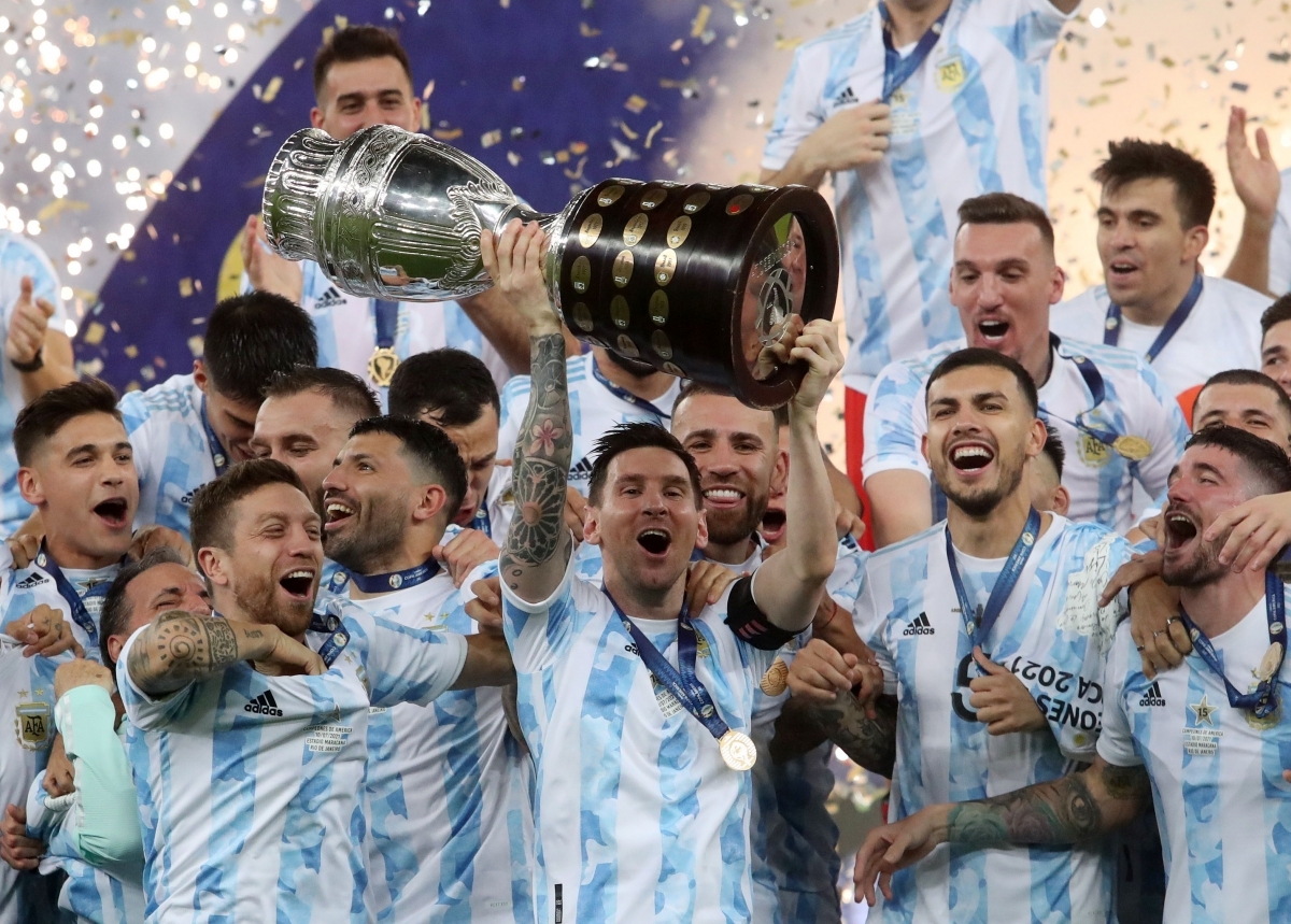 Lịch thi đấu bóng đá hôm nay (1/6): Chờ Messi có thêm danh hiệu