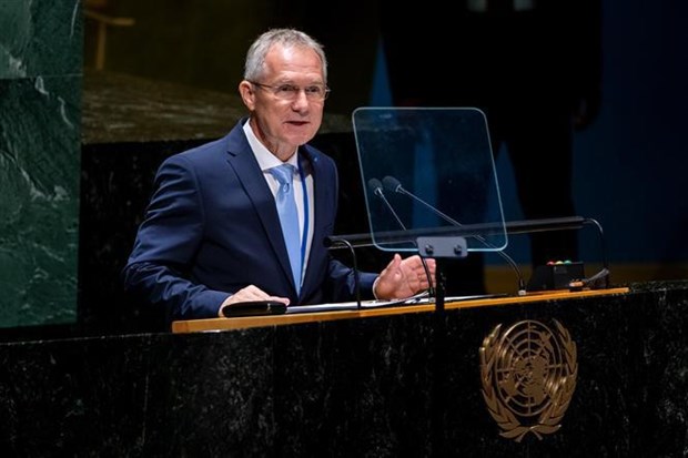 Vietnam becomes Vice President of UN General Assembly