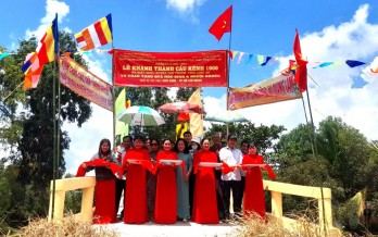 Tân Thạnh khánh thành 2 cầu giao thông nông thôn Tân Thạnh khánh thành 2 cầu giao thông nông thôn