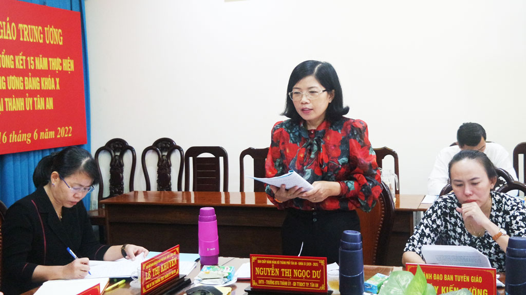 Ban Tuyên giáo Trung ương khảo sát công tác tuyên truyền miệng, hoạt động báo cáo viên tại TP.Tân An