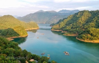 Vietnam’s tourism in 2022: measures for recovery, acceleration
