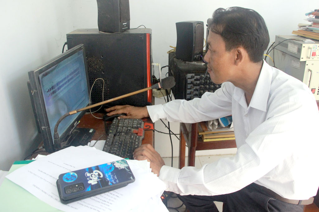 Người đưa tin thầm lặng