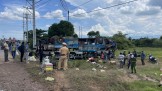 Bình Thuận: Xe khách giường nằm lật nhào, hàng chục hành khách đập cửa kêu cứu