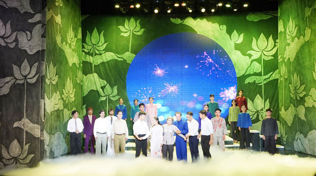Văn học - nghệ thuật đã và đang thực hiện tốt nhiệm vụ xây dựng con người Việt Nam