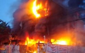 Cháy chợ tại thủ đô Bangkok (Thái Lan), 2 người thiệt mạng