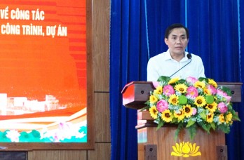 Bí thư Thành uỷ Tân An đối thoại với người dân về công tác bồi thường, giải phóng mặt bằng