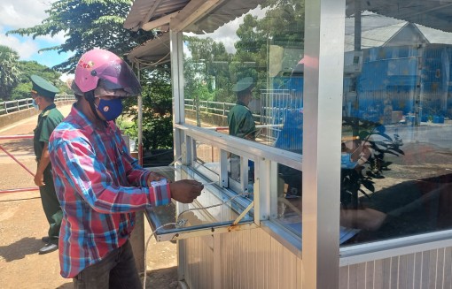 Đồn Biên phòng Sông Trăng: Quản lý chặt hoạt động xuất, nhập cảnh Đồn Biên phòng Sông Trăng: Quản lý chặt hoạt động xuất, nhập cảnh