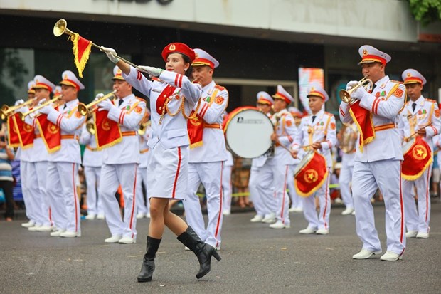 Đoàn nhạc của Quân đội Nhân dân Việt Nam trình diễn cuối cùng cũng để kết thúc chương trình nghệ thuật đặc sắc. (Ảnh: Minh Sơn/Vietnam+)