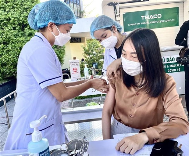 Ngày 20/7: Thêm 853.945 liều vaccine phòng COVID-19 được tiêm