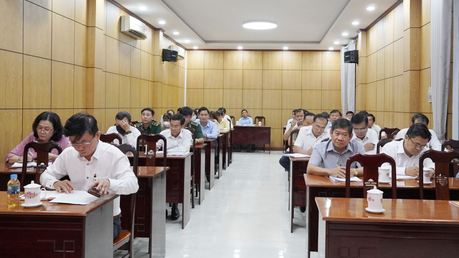 Hội nghị Báo cáo viên tháng 7/2022