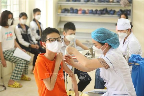 PM orders faster COVID-19 vaccination amid rising case number