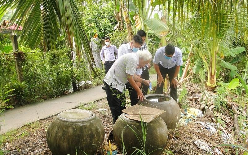 Khẩn trương khống chế bệnh sốt xuất huyết tại 3 tỉnh phía nam