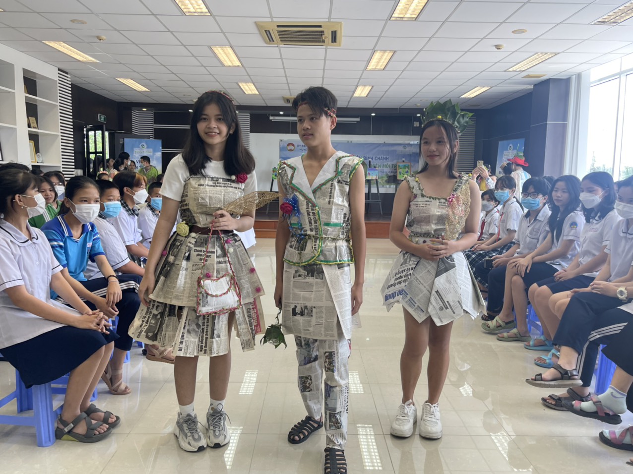Chương trình ‘Ngày hội môi trường - trồng cây, vẽ tranh - thiết kế thời trang’ tại VWS