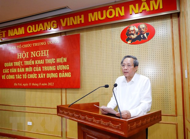 Quán triệt các văn bản mới của TW về công tác tổ chức xây dựng Đảng
