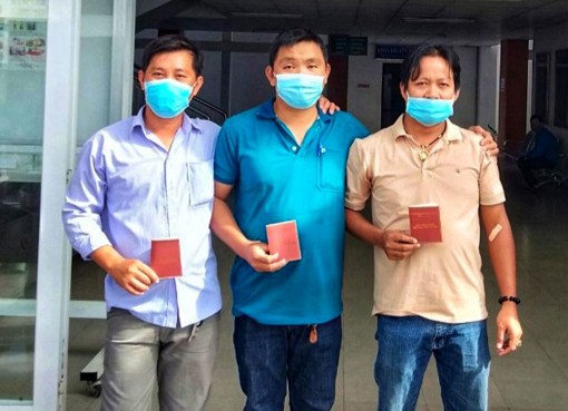 Hết lòng vì cộng đồng Hết lòng vì cộng đồng
