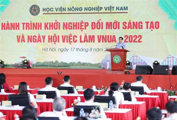 PM emphasises training of high-quality human resources for agriculture
