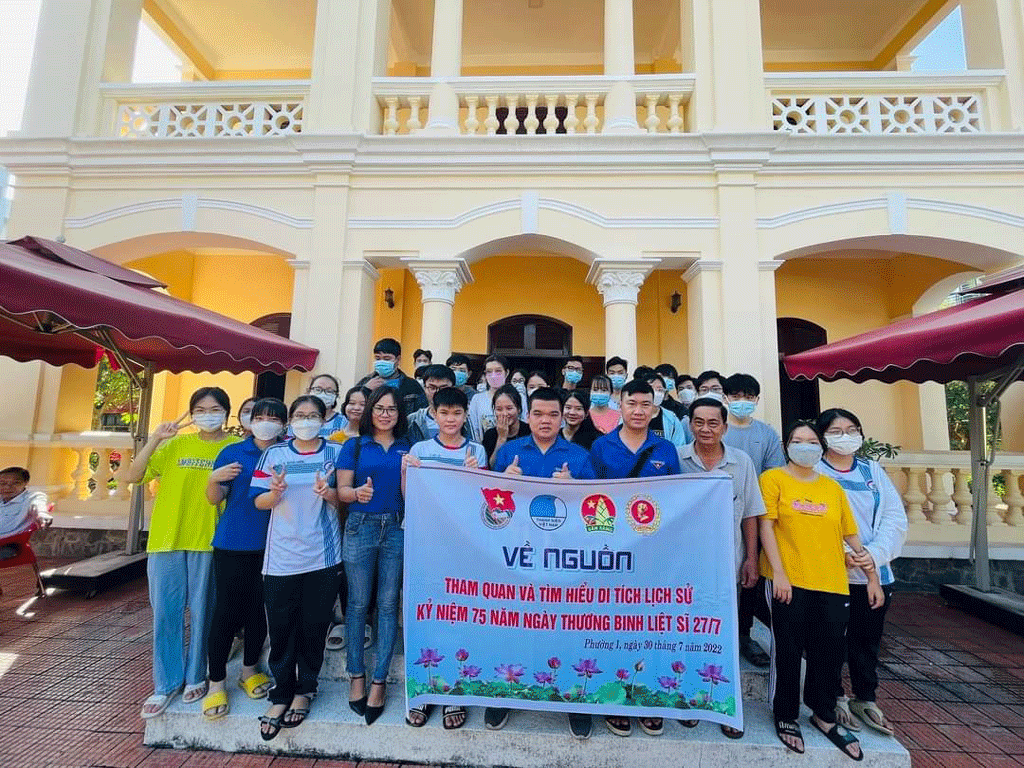 Địa chỉ đỏ - Nơi giáo dục truyền thống cách mạng cho thế hệ trẻ