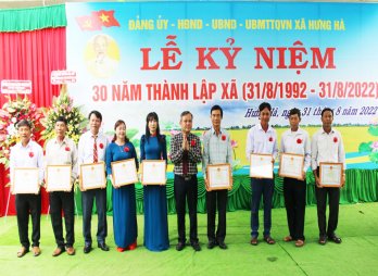 Hưng Hà kỷ niệm 30 năm ngày thành lập xã Hưng Hà kỷ niệm 30 năm ngày thành lập xã