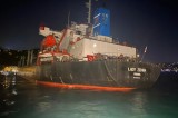 Tàu chở hơn 3.000 tấn ngô Ukraine mắc cạn ở Istanbul