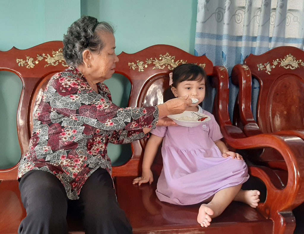 Xây dựng môi trường văn hóa lành mạnh, văn minh