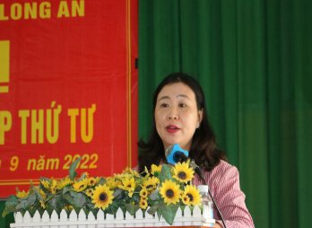 Cử tri huyện Vĩnh Hưng quan tâm giá vật tư nông nghiệp tăng cao