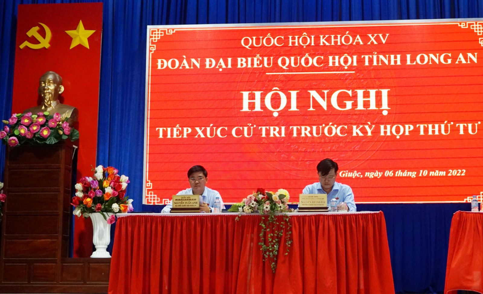 Cử tri huyện Cần Giuộc kiến nghị các bất cập về những dự án kéo dài