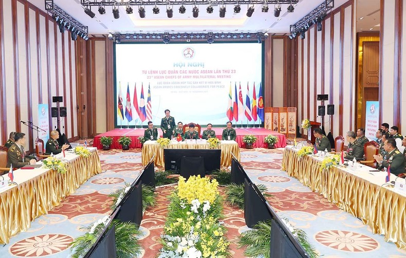 Lục quân ASEAN hợp tác gắn kết vì hòa bình